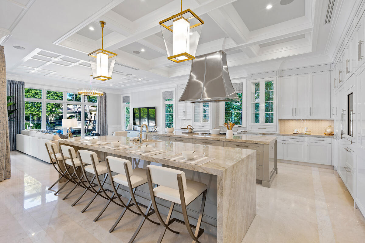 133 Coconut Palm Road Boca Raton, FL 33432 - Photo 16 of 72 133_Coconut_Palm_Road_21