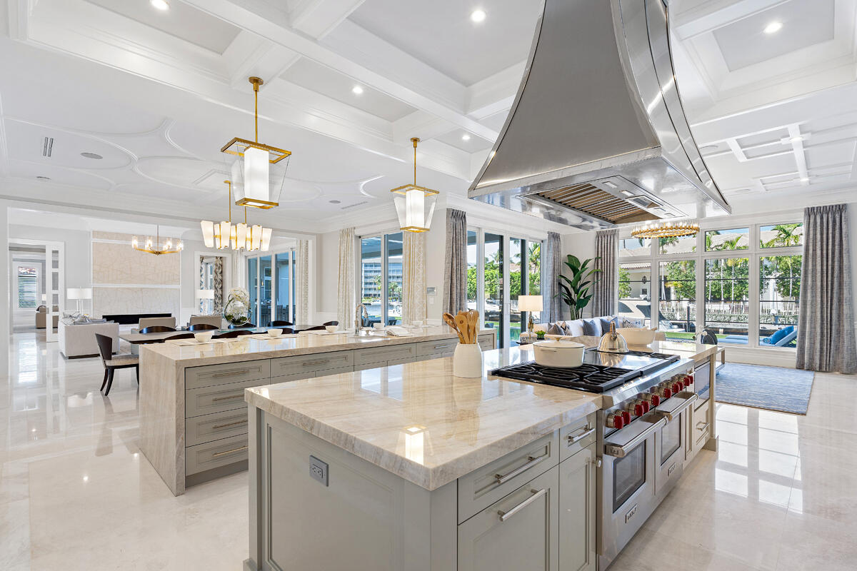 133 Coconut Palm Road Boca Raton, FL 33432 - Photo 20 of 72 133_Coconut_Palm_Road_28