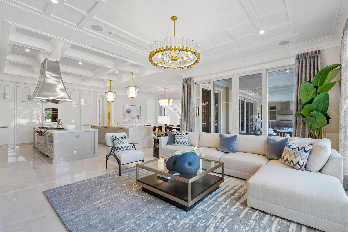 133 Coconut Palm Road Boca Raton, FL 33432 - Photo 23 of 72 133_Coconut_Palm_Road_31