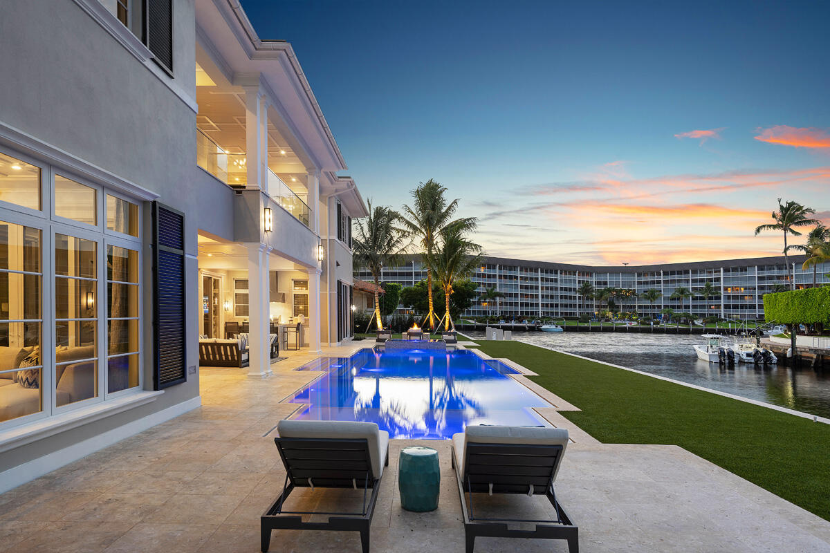 133 Coconut Palm Road Boca Raton, FL 33432 - Photo 66 of 72 133_Coconut_Palm_Road_Dusk_09