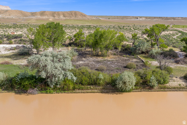 4915 Hastings Road Green River, UT 84525 - Photo 18 of 38