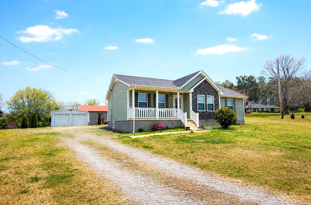1134 Old Charlotte Road White Bluff, TN 37187 - Photo 2 of 21