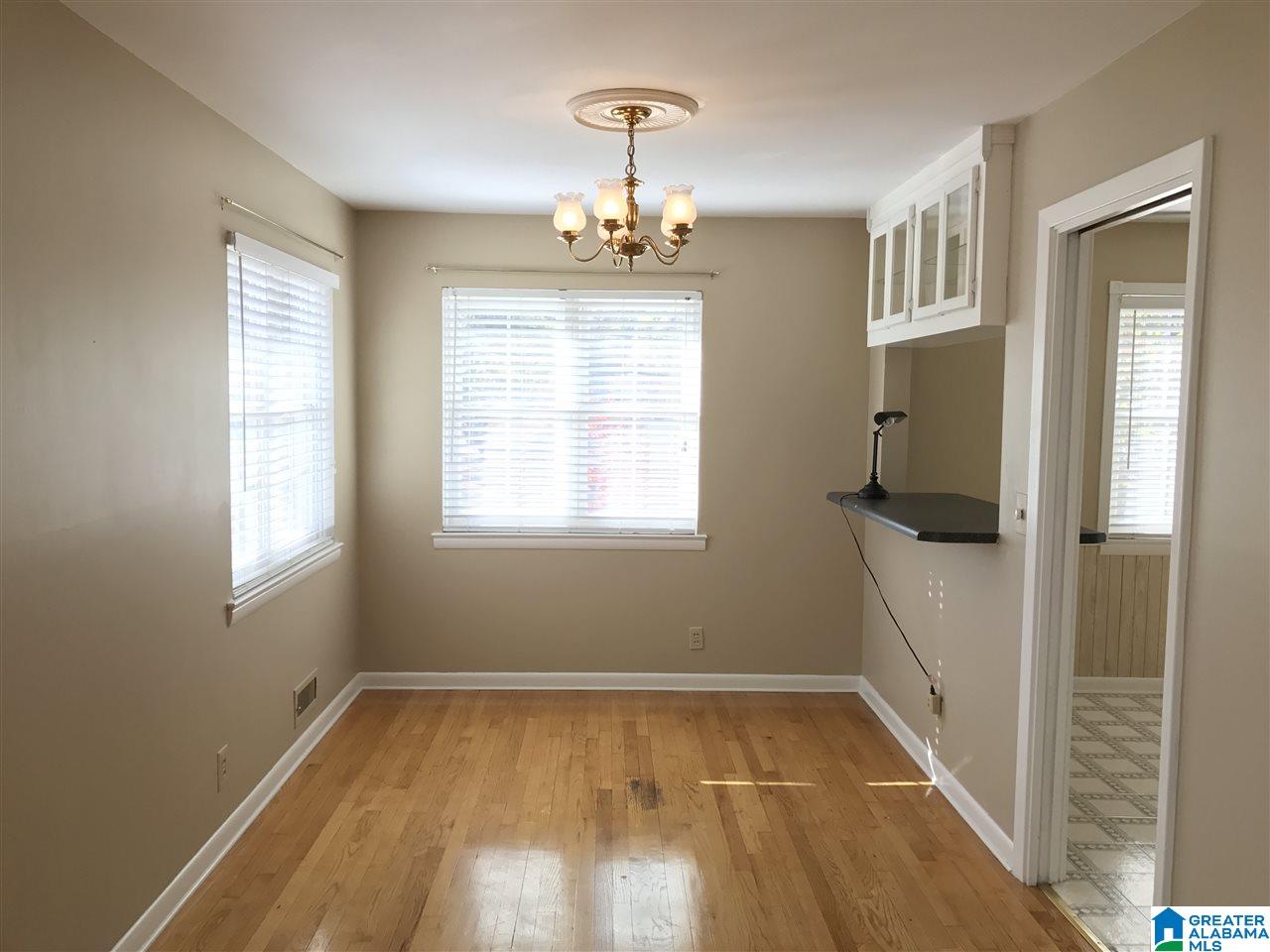 1048 50th Street South Birmingham, AL 35222 - Photo 4 of 23