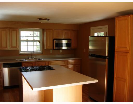 5704 Library Road Bethel Park, PA 15102 - Photo 3 of 5 Kitchen.