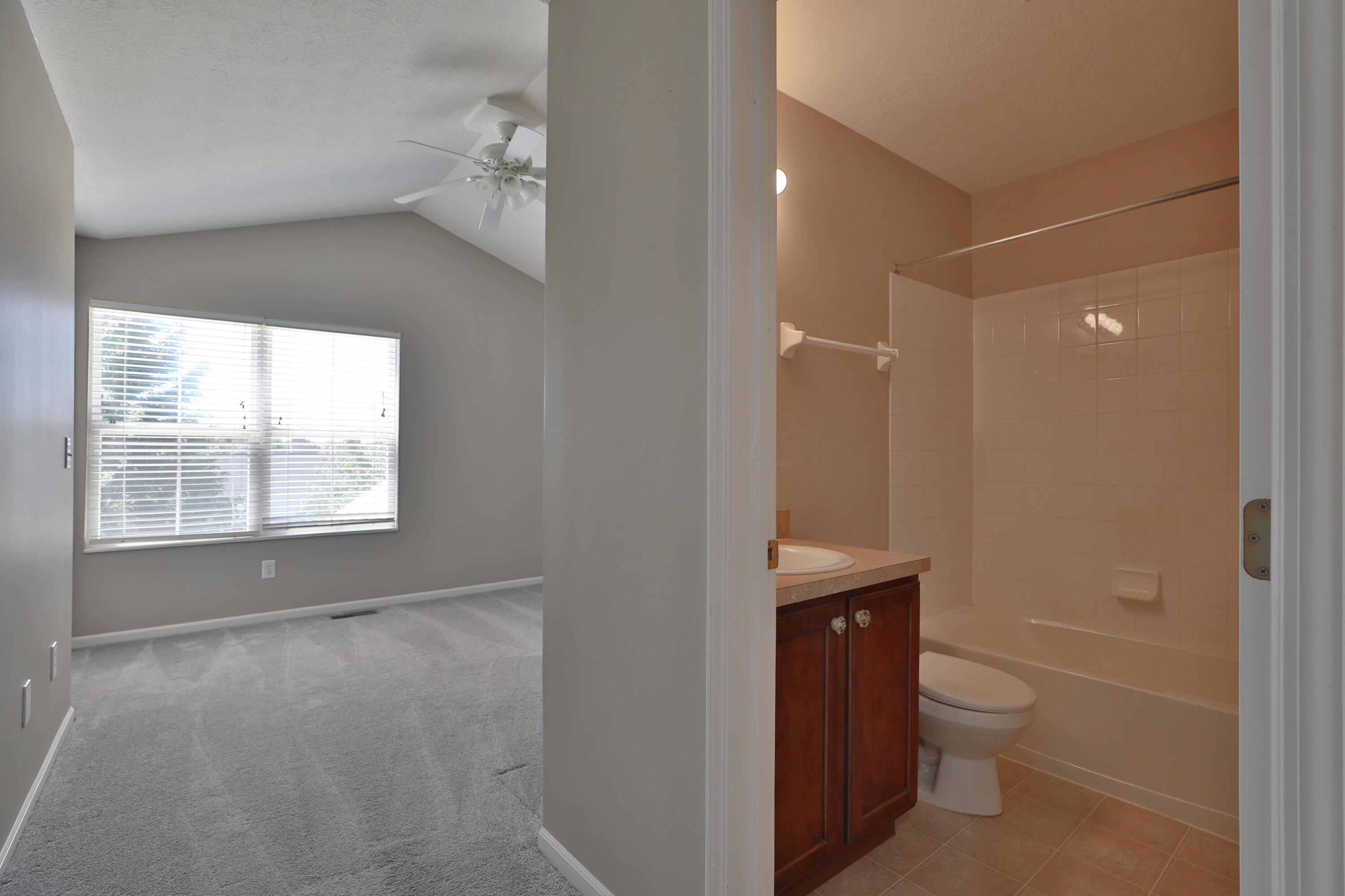52 Traditions Way Powell, OH 43065 - Photo 15 of 39 Bedroom suite 1