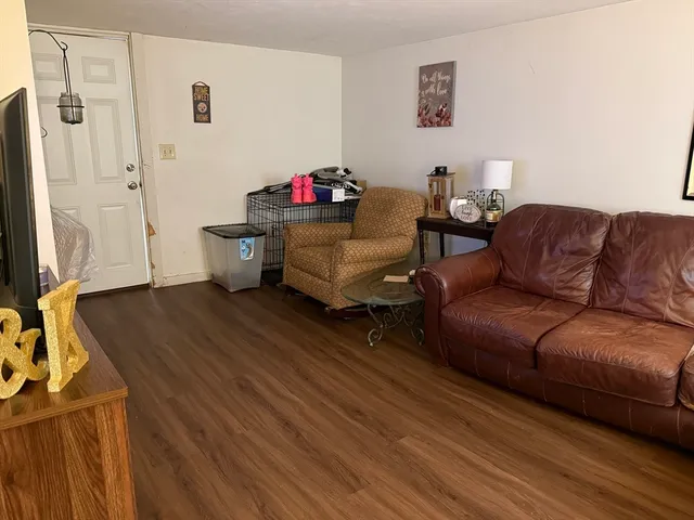 $989,900 | 181 Pond Street, Leominster, MA 01453