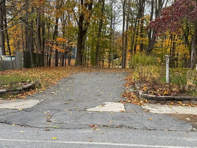 $989,900 | 181 Pond Street, Leominster, MA 01453