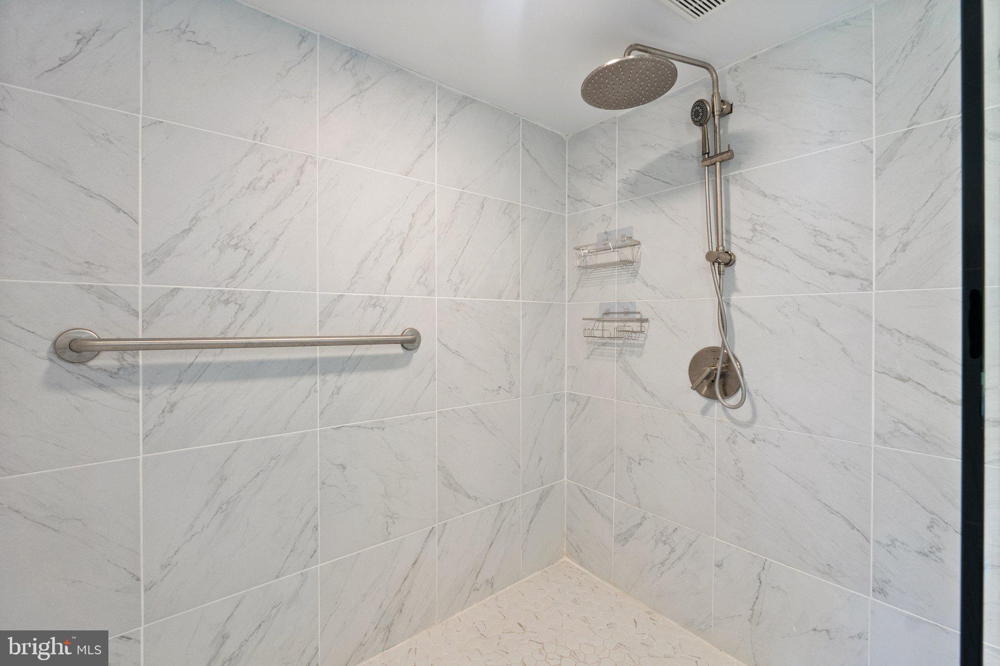 6338 Kabletown Road Charles Town, WV 25414 - Photo 58 of 113 Second floor Bathroom