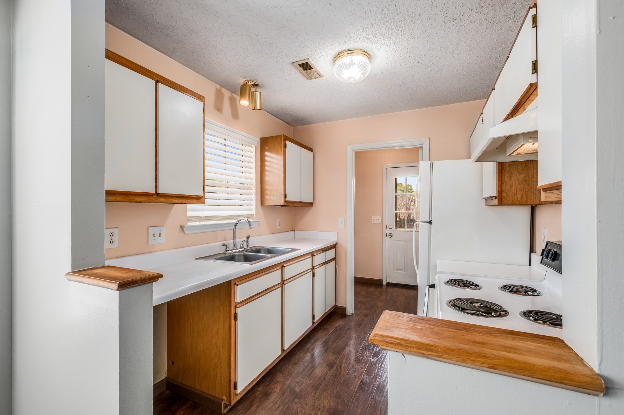 2131 South Rutherford Boulevard Murfreesboro, TN 37130 - Photo 6 of 25 Gallery Image 6