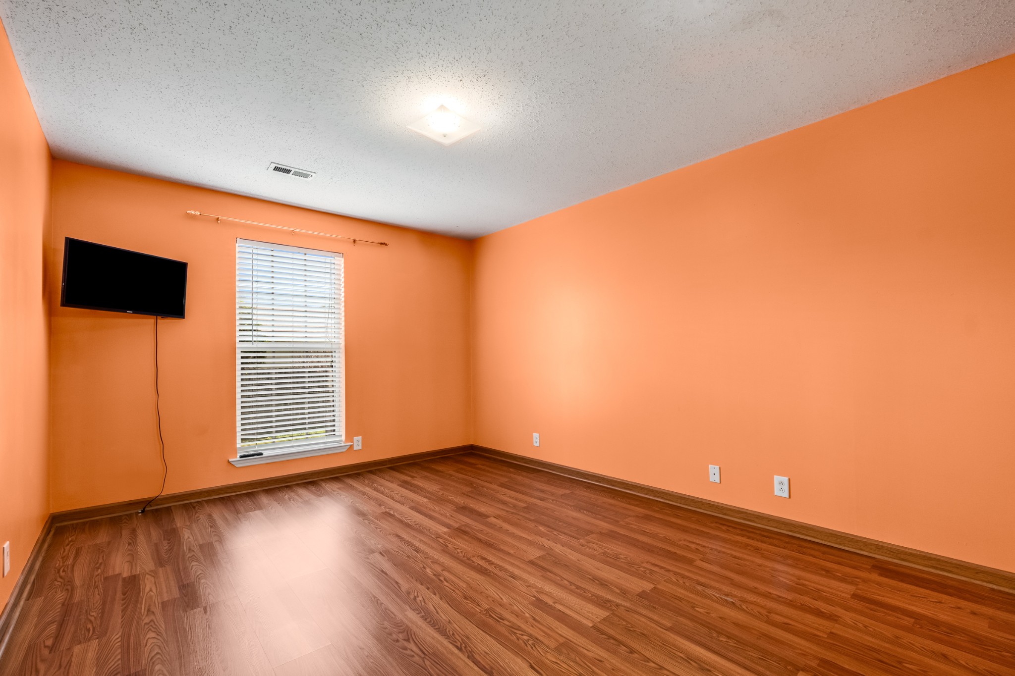 2131 South Rutherford Boulevard Murfreesboro, TN 37130 - Photo 10 of 25 Gallery Image 10