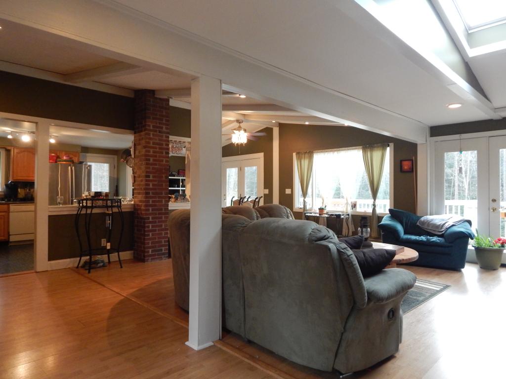 32 Contoocook Avenue Jaffrey, NH 03452 - Photo 4 of 36