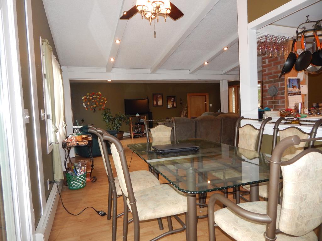 32 Contoocook Avenue Jaffrey, NH 03452 - Photo 7 of 36