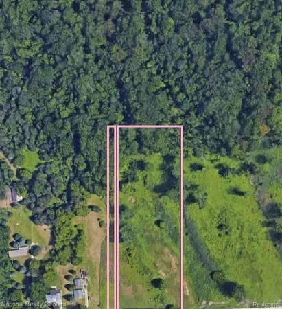 $67,500 | 3154 Carrigan Road, Fort Gratiot, MI 48059