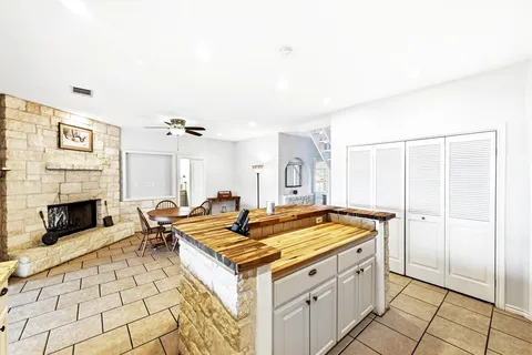 $489,000 | 127 KLBJ Road, Smithville, TX 78957