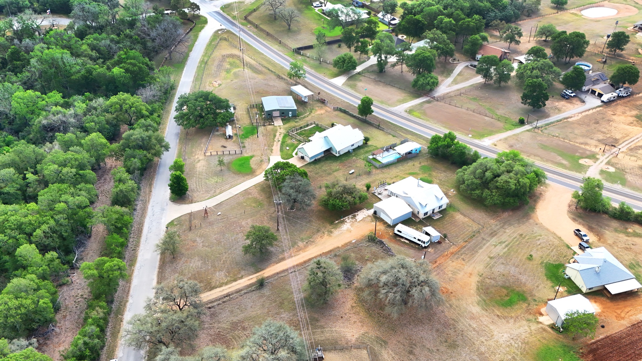 127 KLBJ Road Smithville, TX 78957 - Photo 32 of 39