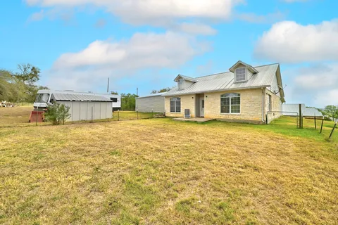 $489,000 | 127 KLBJ Road, Smithville, TX 78957