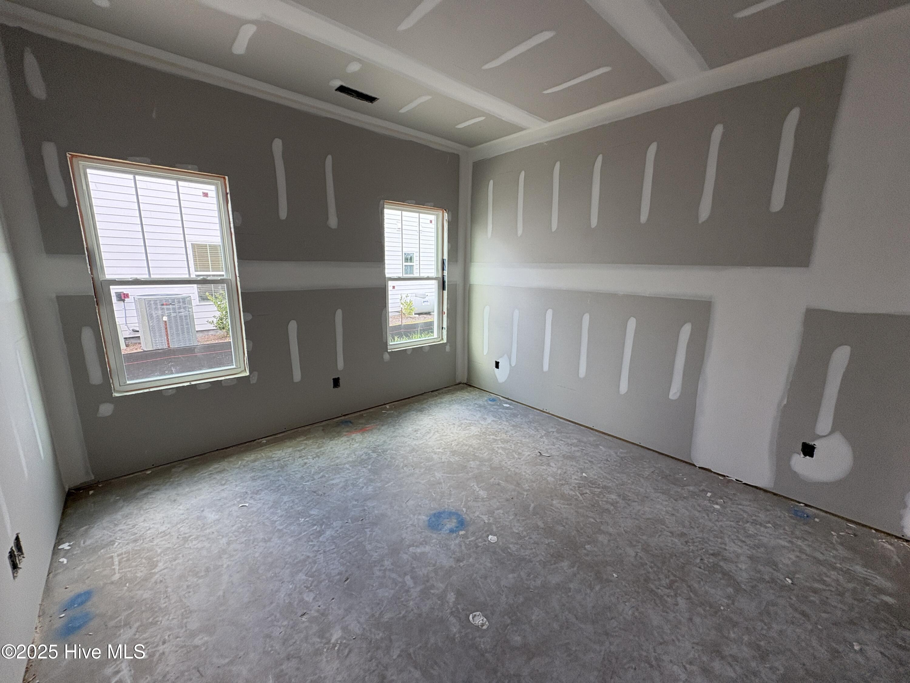321 Bluebird Lane Hampstead, NC 28443 - Photo 12 of 16 Guest Bed