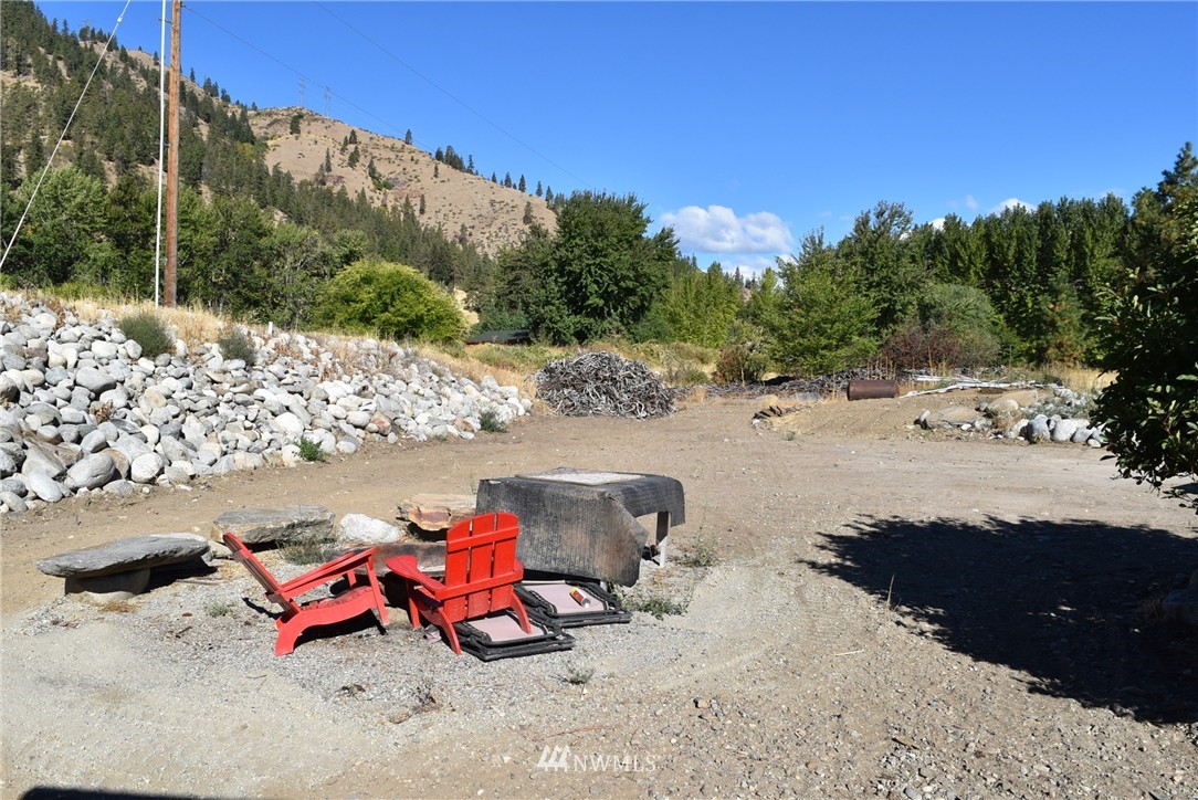 7351 Entiat River Road Entiat, WA 98822 - Photo 3 of 5 Gallery Image 3