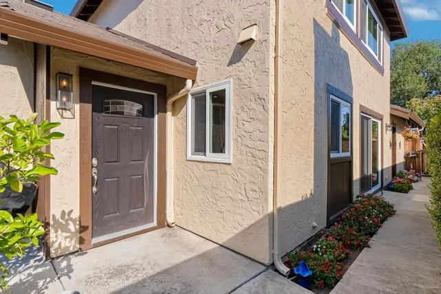 $1,390,000 | 2598 Mabury Square, San Jose, CA 95133