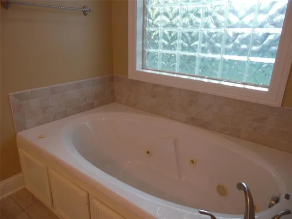 $395,000 | 5635 Branchwood Drive, Keithville, LA 71047
