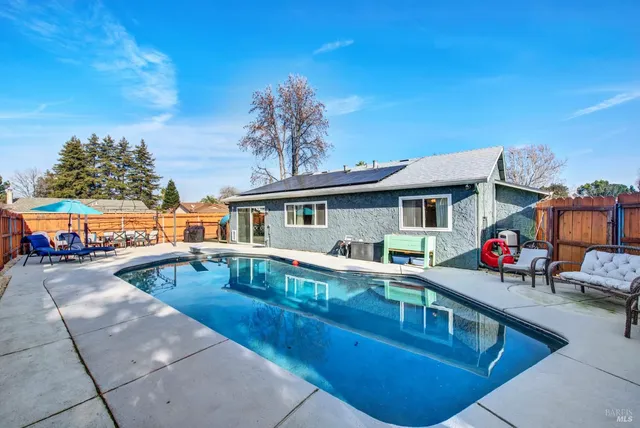 $619,500 | 655 Marshall Court, Vacaville, CA 95687