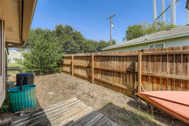 a balcony with an outdoor space