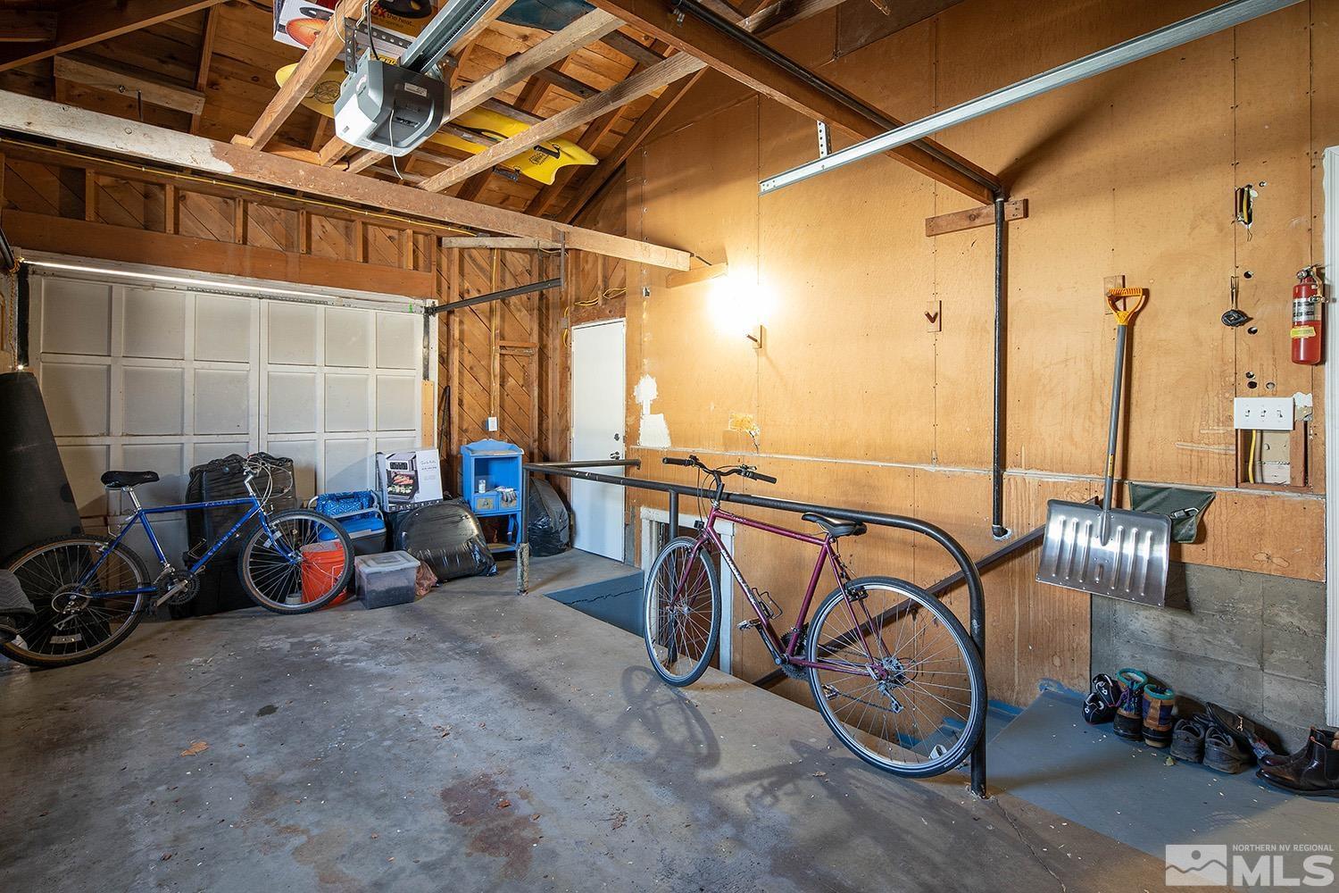 70 Raymond Drive Reno, NV 89503 - Photo 11 of 29 Photo 11