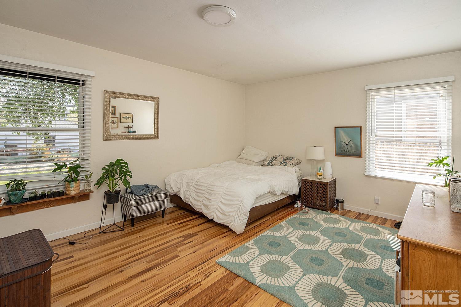 70 Raymond Drive Reno, NV 89503 - Photo 8 of 29 Photo 8