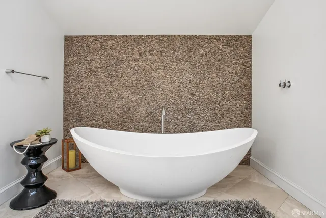 $5,950,000 | 2550 Greenwich Street, San Francisco, CA 94123