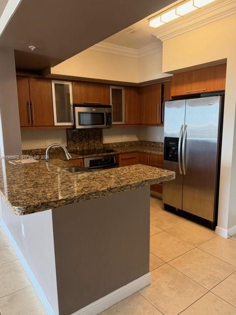 888 Douglas Road, Unit PH11 Coral Gables, FL 33134 - Photo 8 of 31