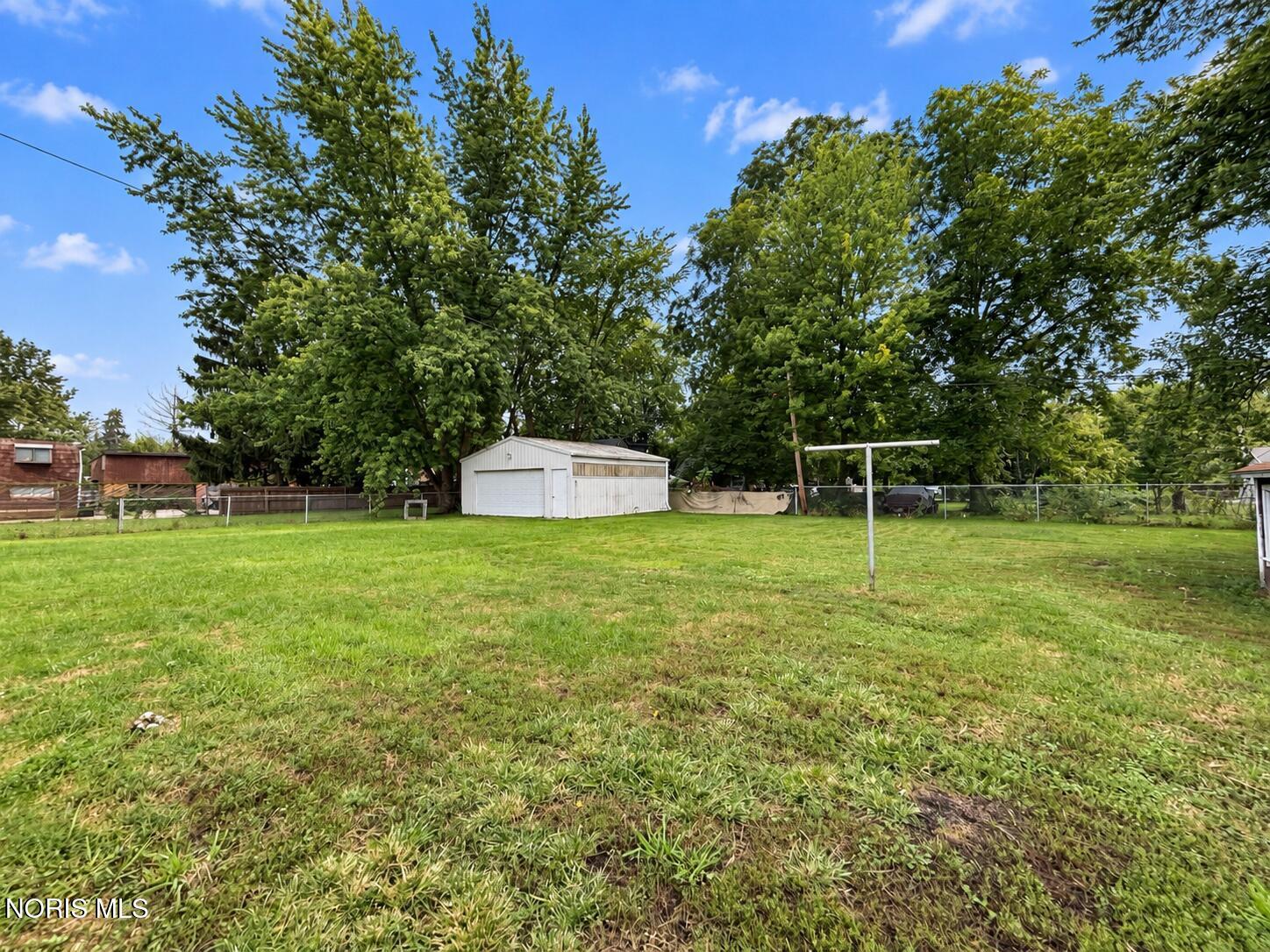 942 Cresceus Road Oregon, OH 43616 - Photo 25 of 29 Gallery Image 25