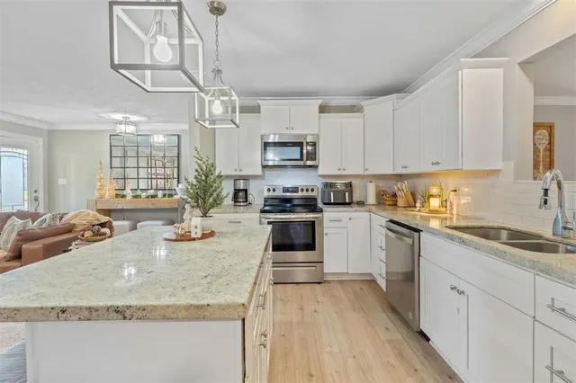 $240,000 | 1709 Matilda Street, Westlake, LA 70669