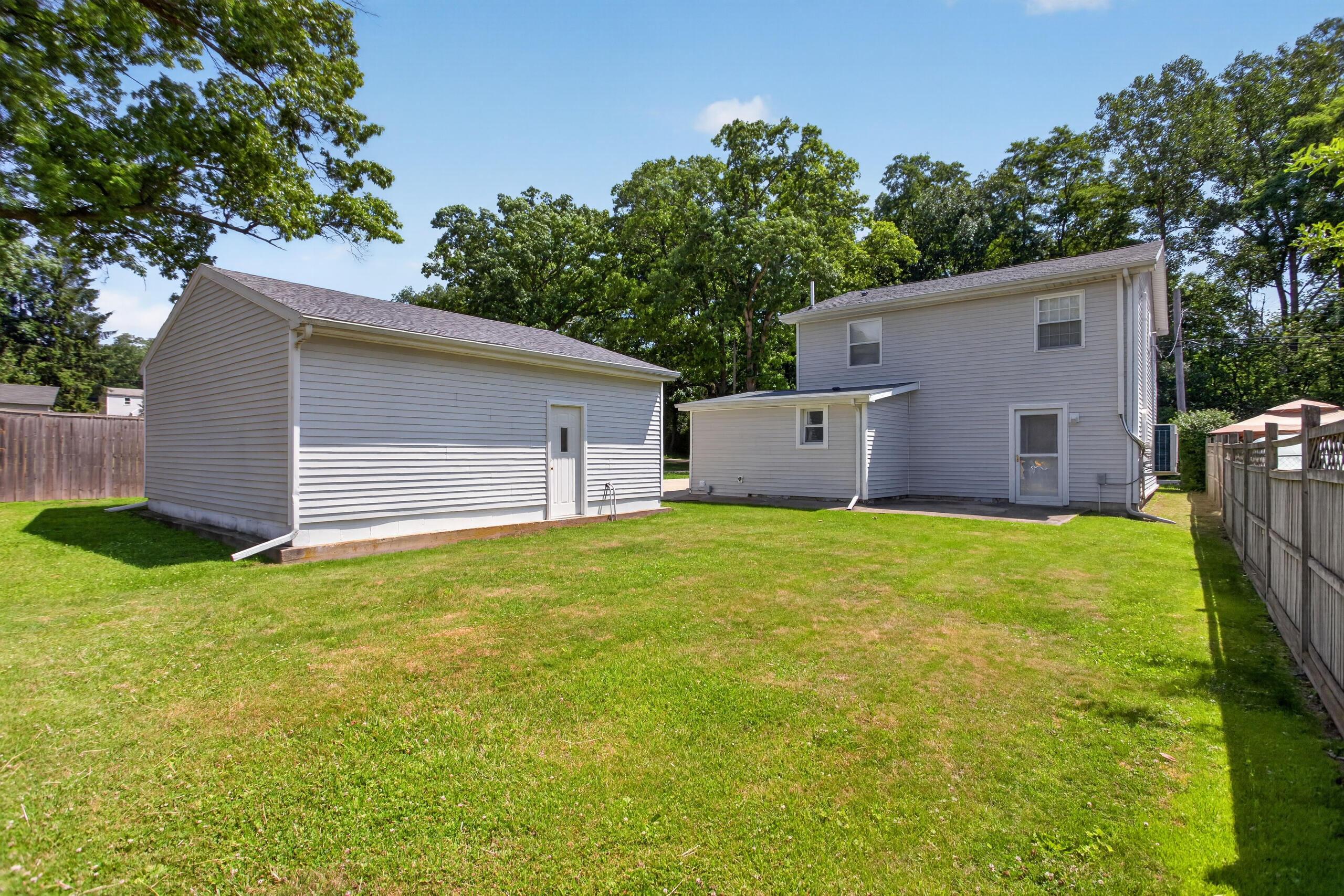 4718 Draper Road Jackson, MI 49203 - Photo 30 of 36 IMG_4547