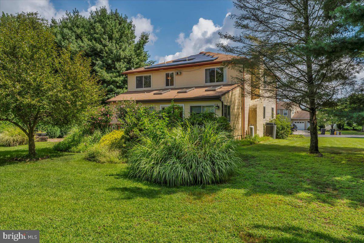 50 Wayside Road Berlin, NJ 08009 - Photo 22 of 35 Charming home amid lush greenery.