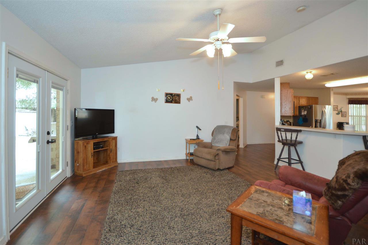 5765 Admirals Road Milton, FL 32583 - Photo 16 of 41 Gallery Image 16