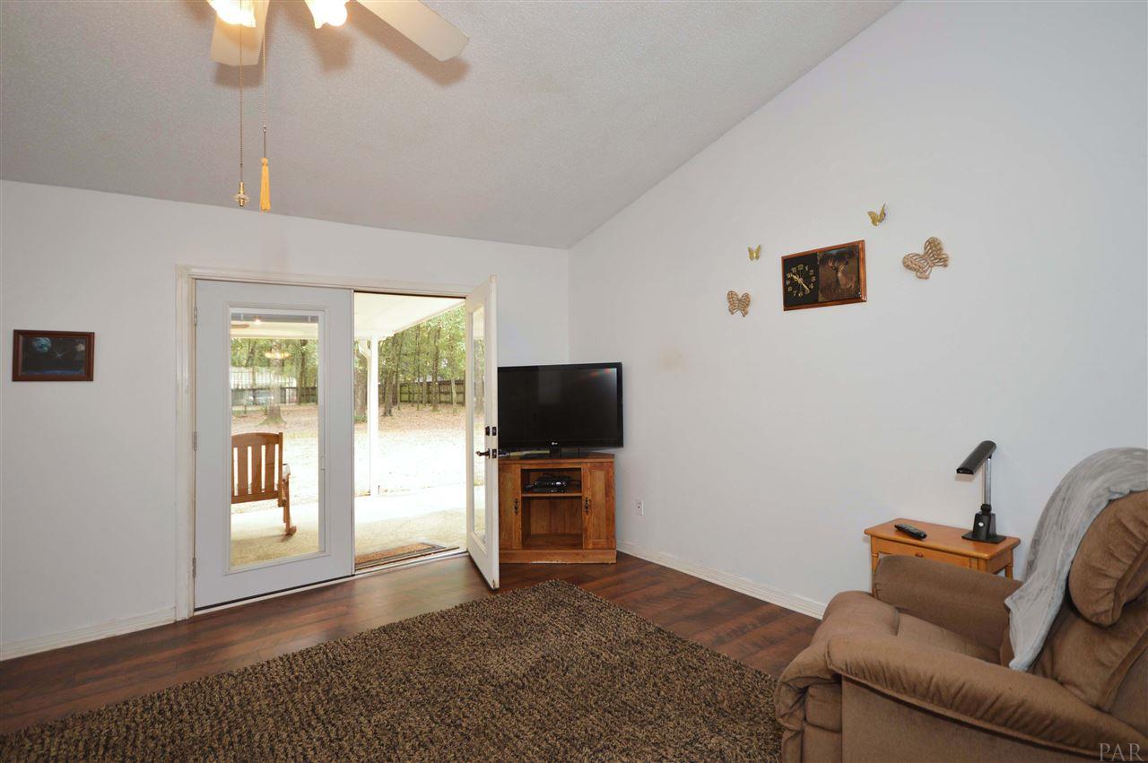 5765 Admirals Road Milton, FL 32583 - Photo 33 of 41 Gallery Image 33