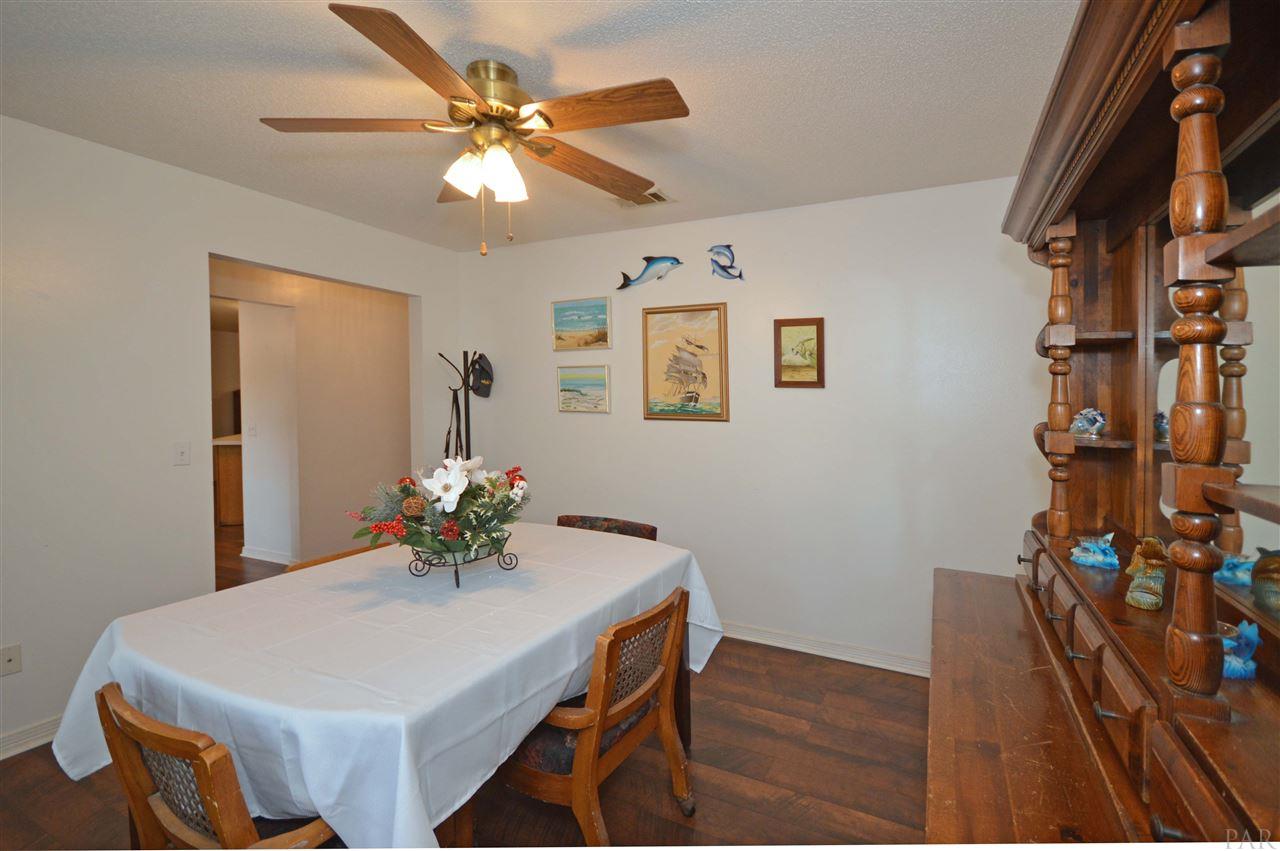 5765 Admirals Road Milton, FL 32583 - Photo 8 of 41 Gallery Image 8