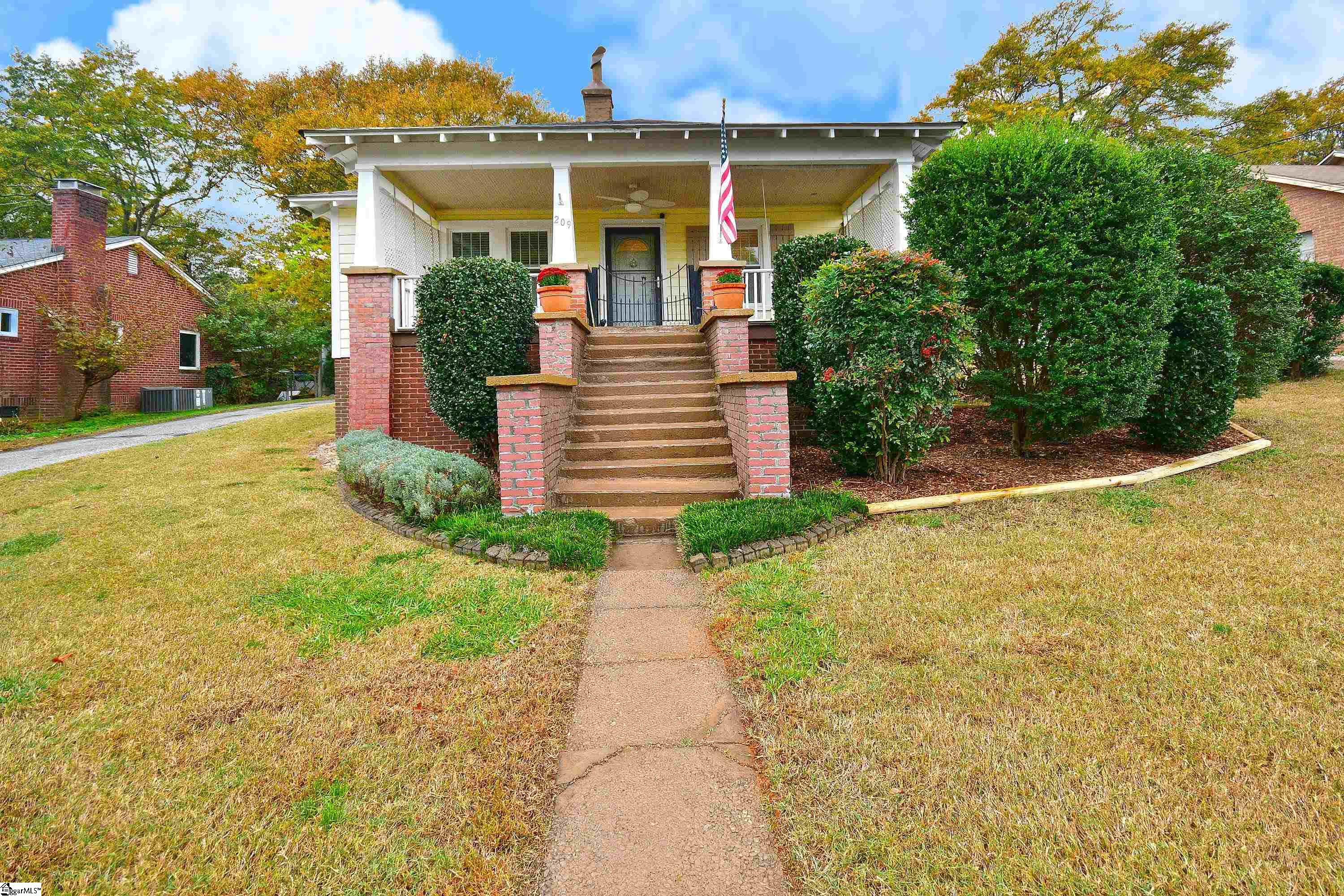 209 Memorial Drive Greer, SC 29650 - Photo 1 of 36 Gallery Image 1
