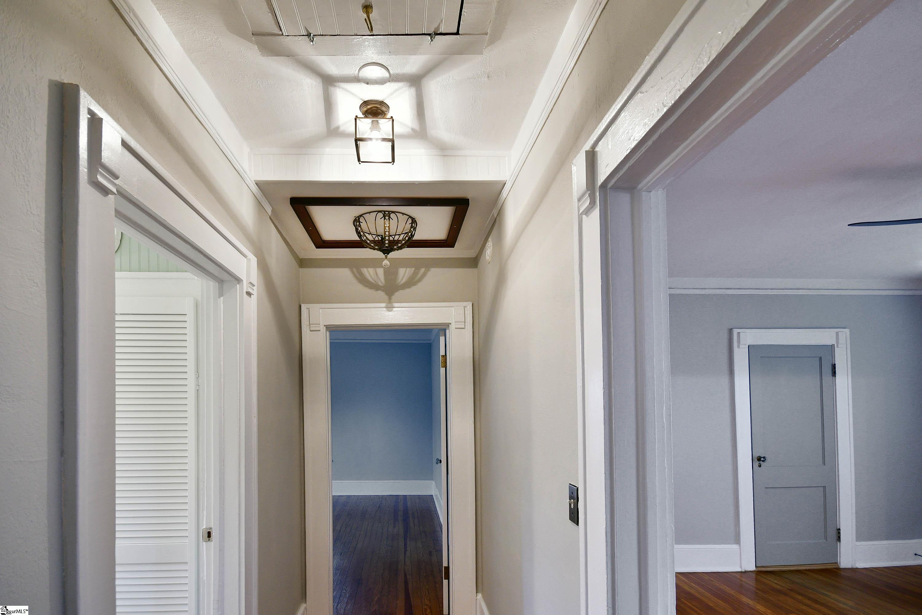 209 Memorial Drive Greer, SC 29650 - Photo 22 of 36 Gallery Image 22