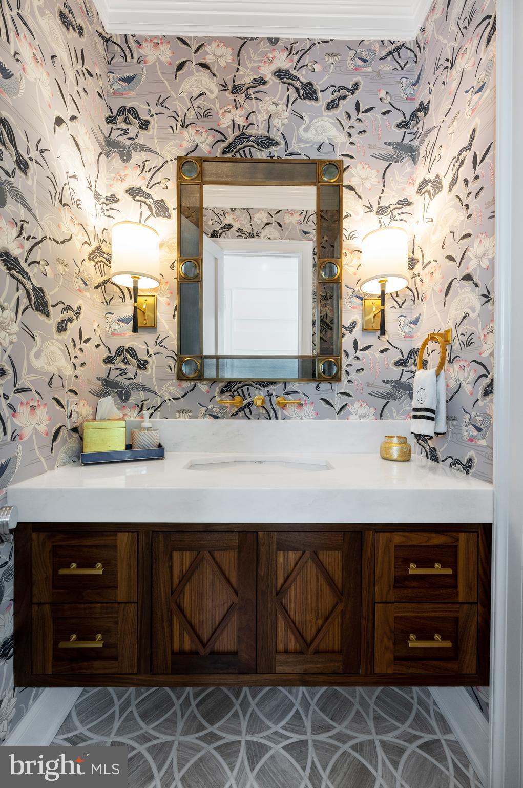 431 Boxwood Road Bryn Mawr, PA 19010 - Photo 39 of 83 Formal powder room off of Foyer