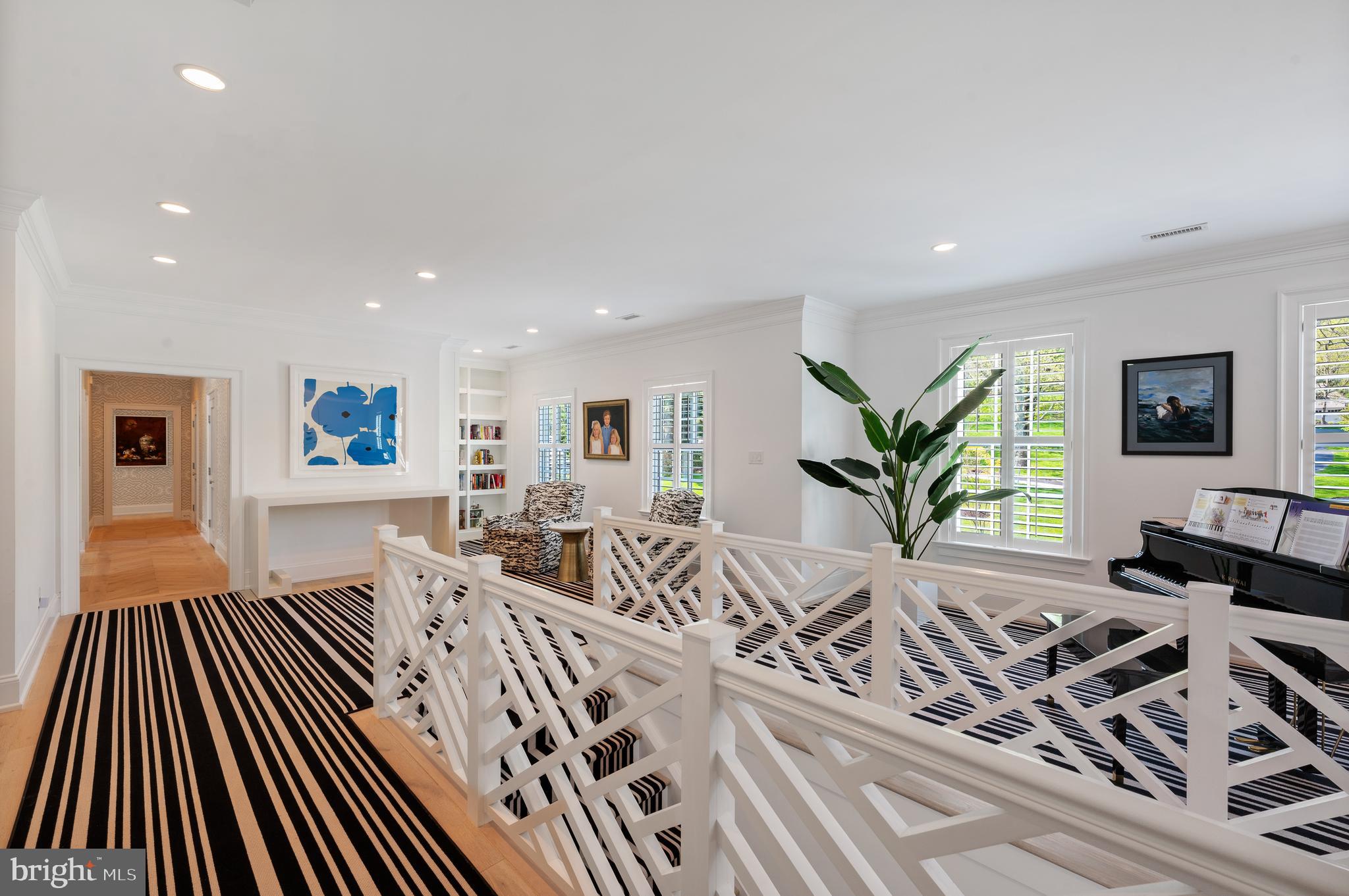 431 Boxwood Road Bryn Mawr, PA 19010 - Photo 43 of 83 This space separates the bedrooms by 2 wings