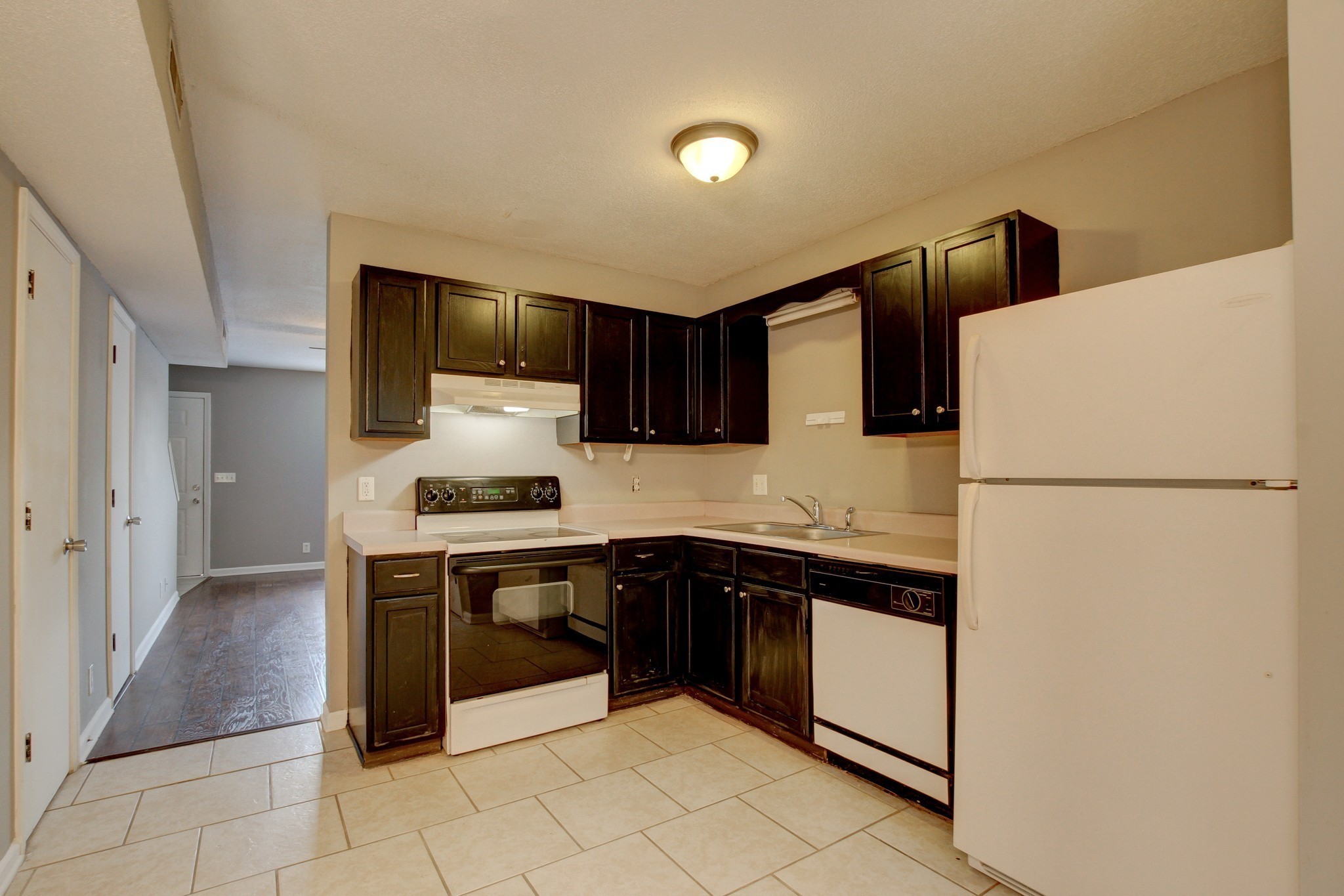 116 Hickory Trace Road, Unit 2 Clarksville, TN 37040 - Photo 5 of 16 Gallery Image 5