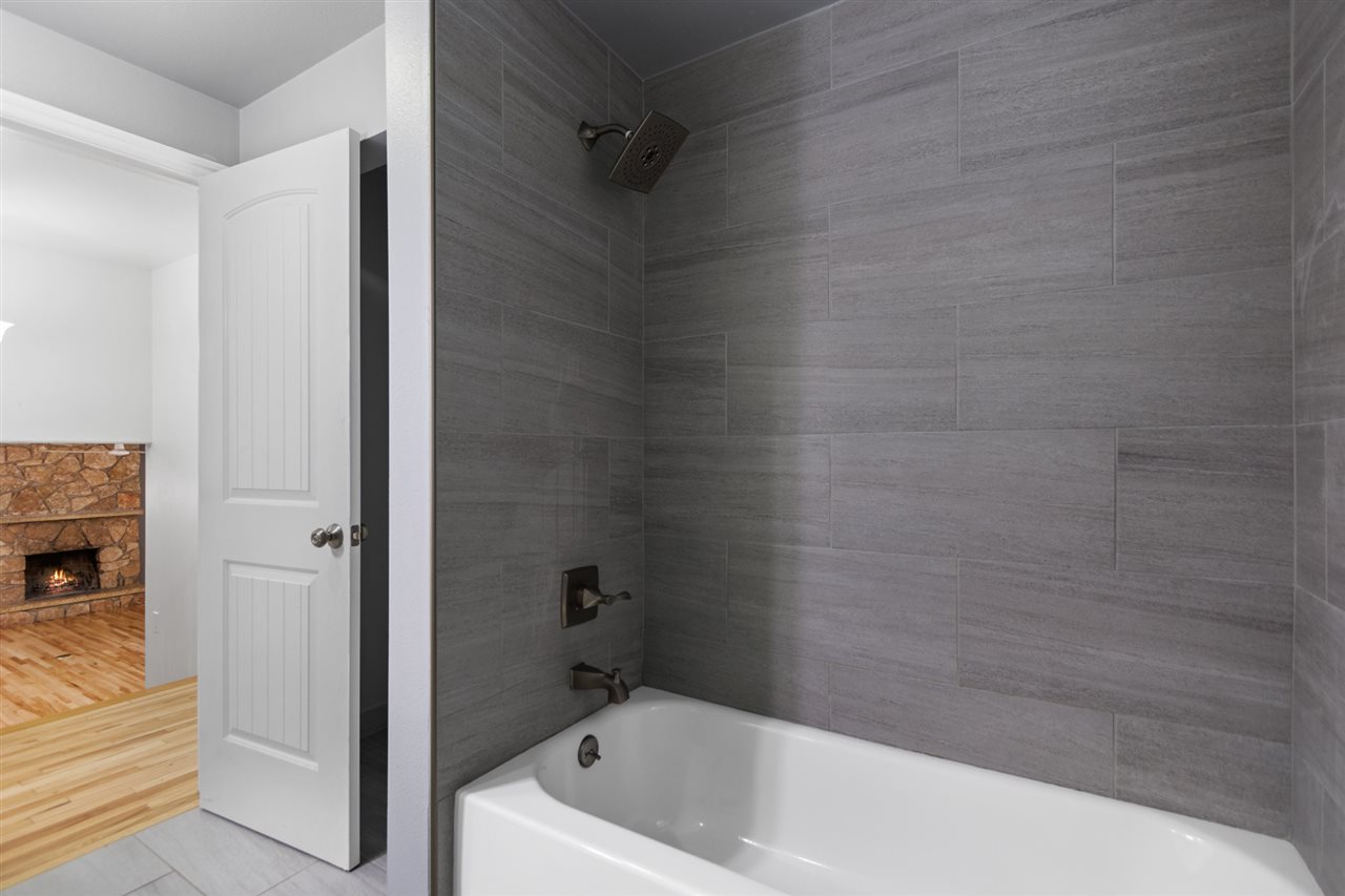 1417 North Mamer Road Spokane Valley, WA 99216 - Photo 17 of 28