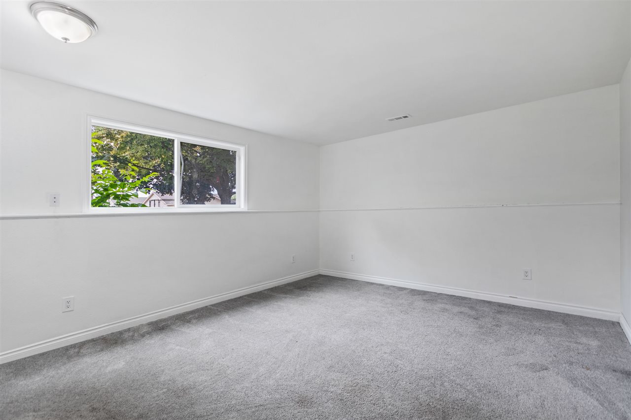 1417 North Mamer Road Spokane Valley, WA 99216 - Photo 18 of 28