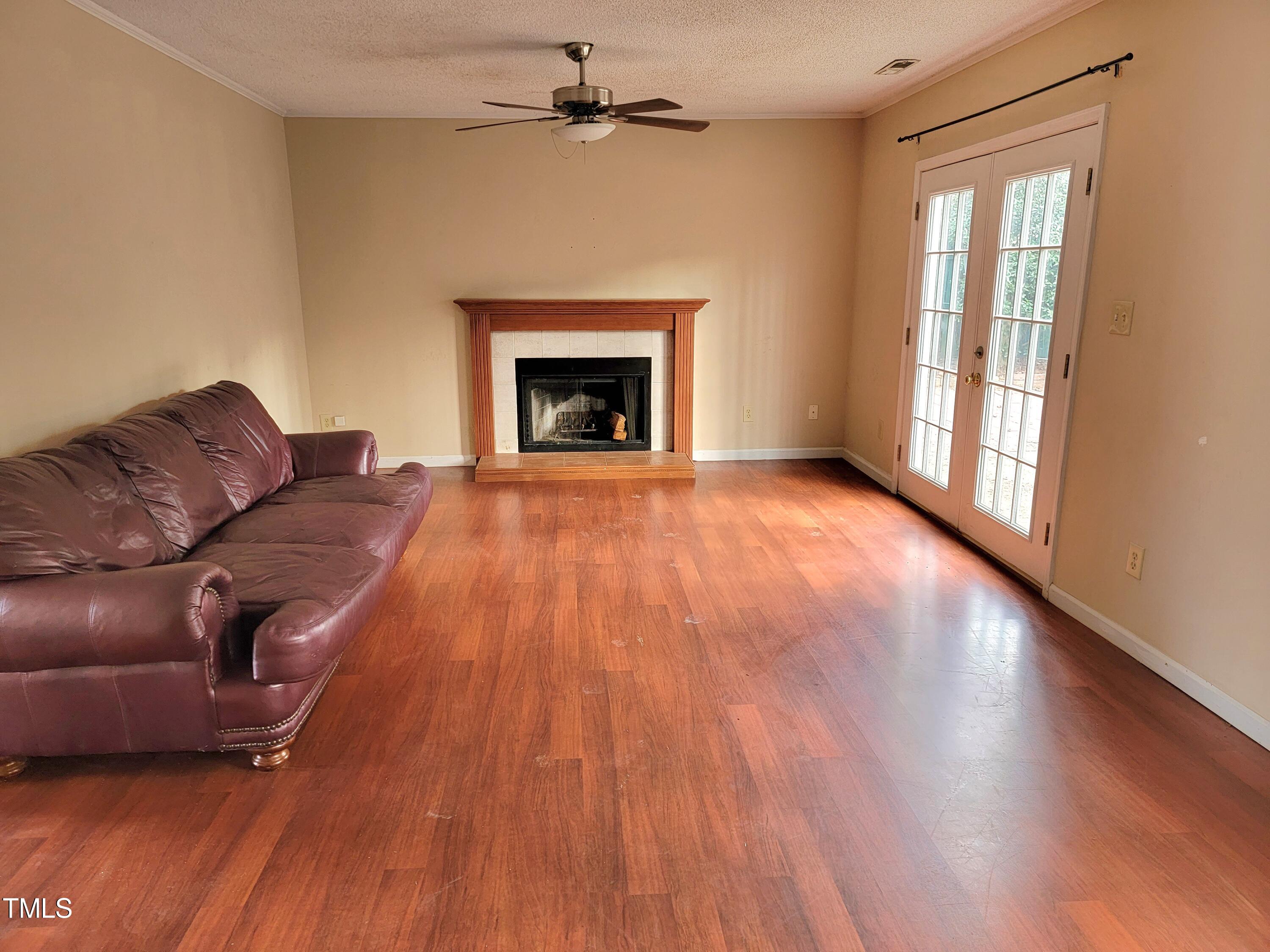 5604 Torness Court Raleigh, NC 27604 - Photo 14 of 23 20230111_115440