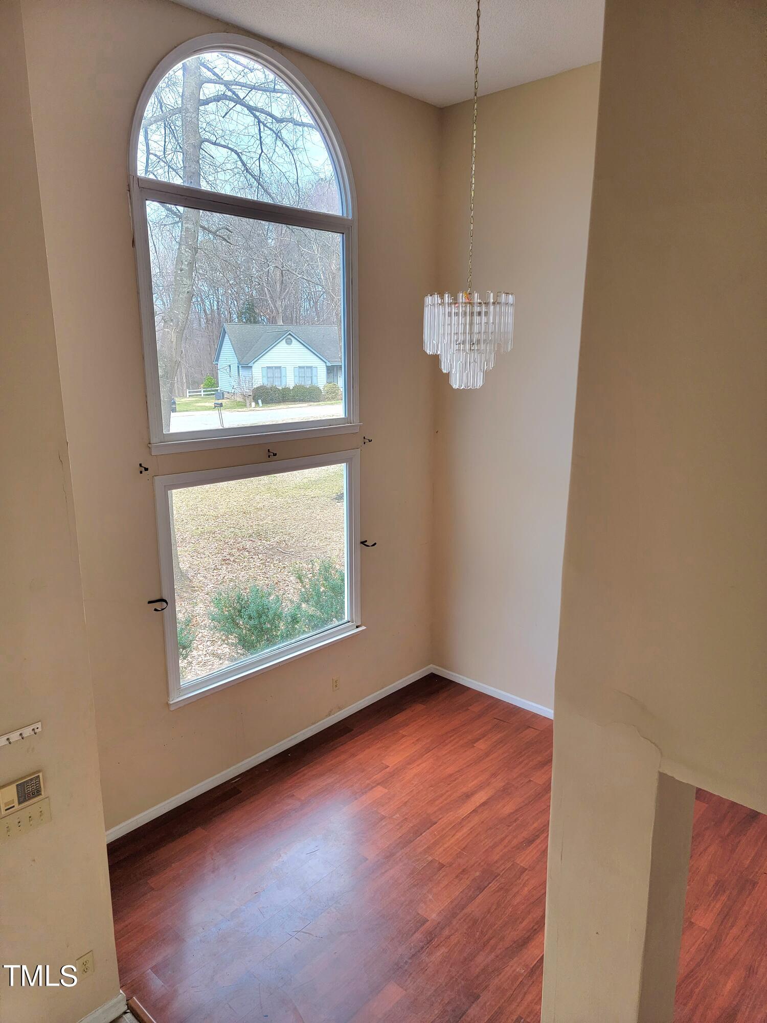 5604 Torness Court Raleigh, NC 27604 - Photo 10 of 23 20230111_115844 (1)