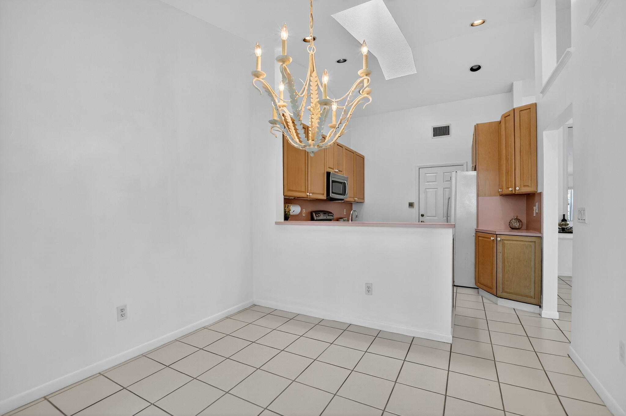 17215 Boca Club Boulevard, Unit 2 Boca Raton, FL 33487 - Photo 13 of 35 Breakfast room