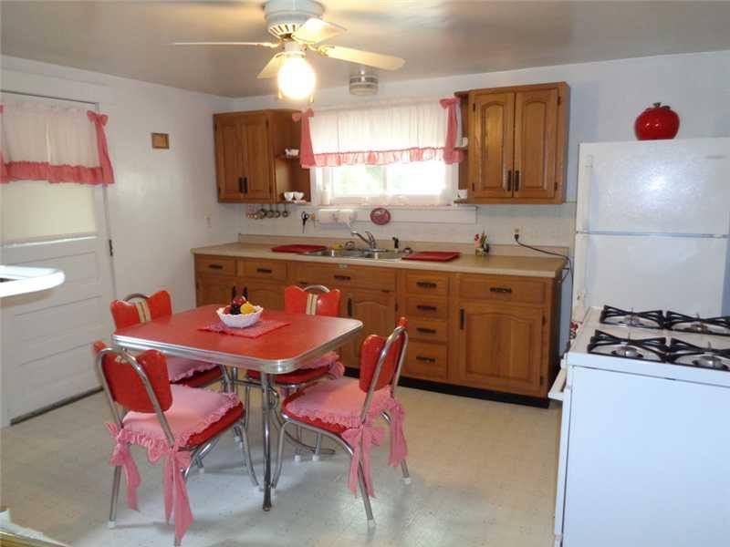 312 Mercer Road Greenville, PA 16125 - Photo 2 of 16 Kitchen.