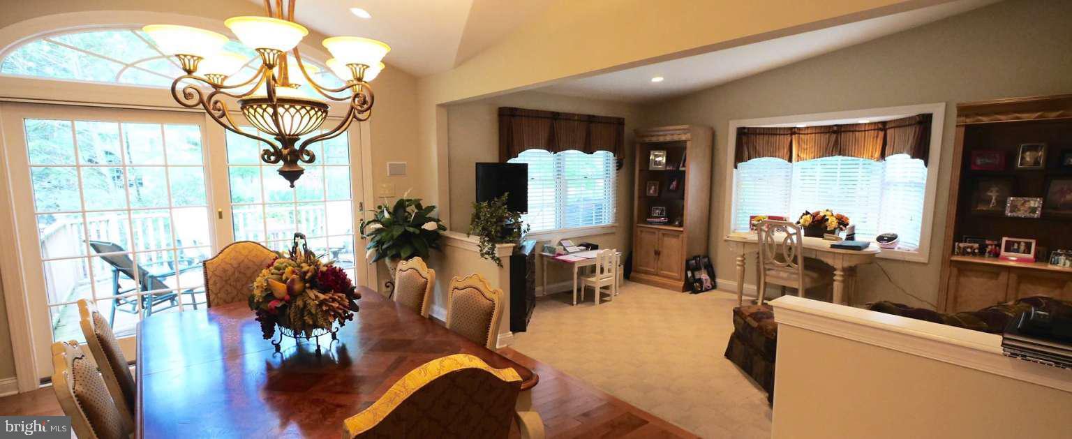 3 Whitby Road Cherry Hill, NJ 08003 - Photo 2 of 6 Gallery Image 2