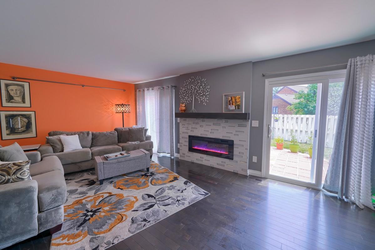 2139 Sandston Road Columbus, OH 43220 - Photo 5 of 49